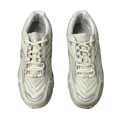 New Balance 725 Beige Cream - RecetaSneakers